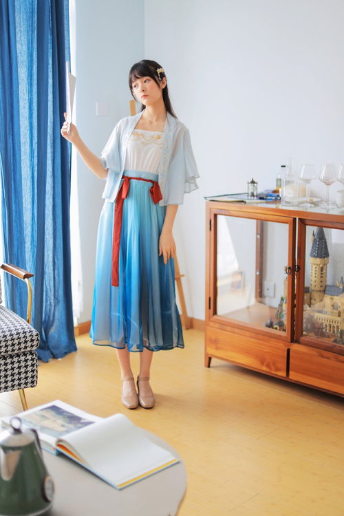 徐嬌其品牌與天涯明月刀出聯(lián)名了,這漢元素服飾真的美呆了