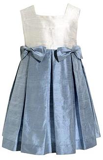 星品綻放 時尚服飾如何點亮你的風格宇宙